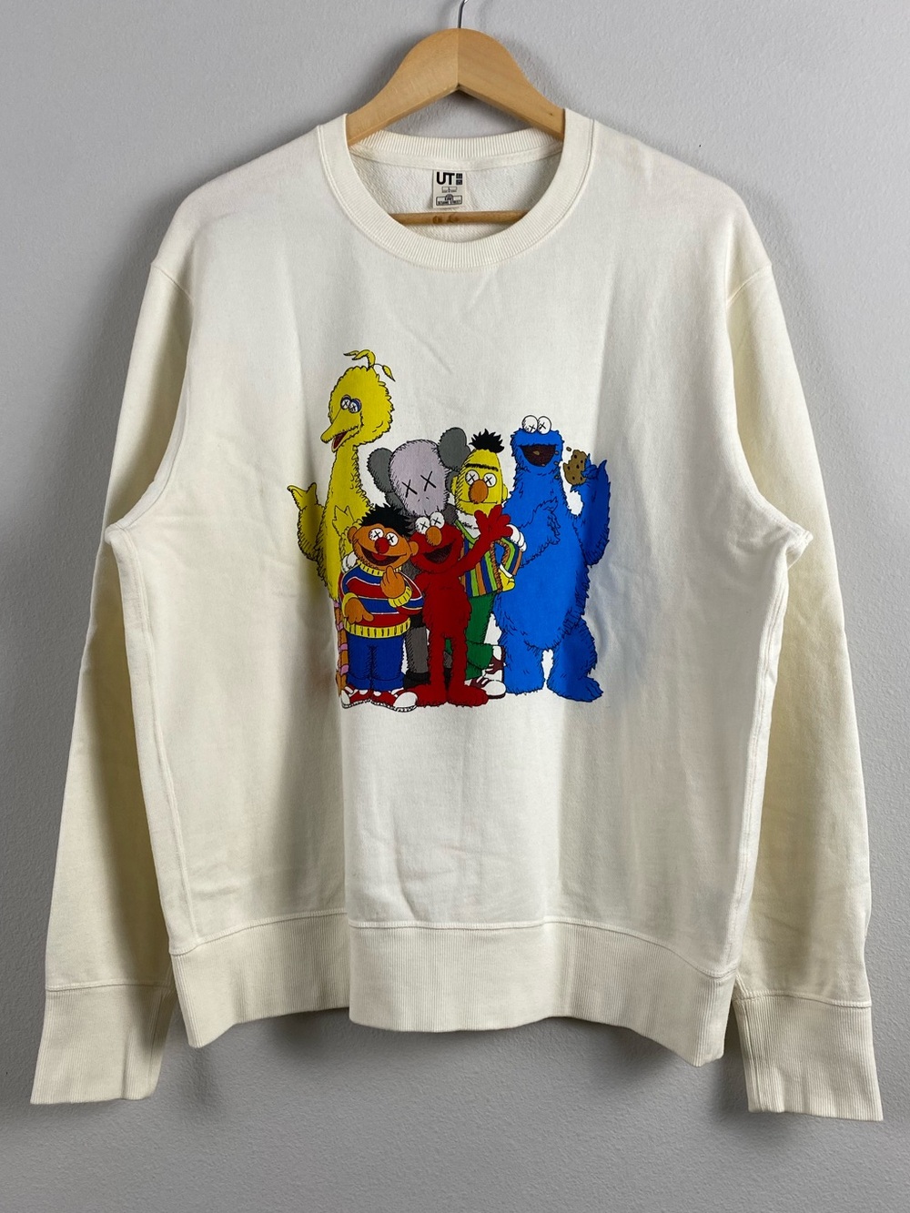 Uniqlo x Kaws + Sesame Street FW2018 Graphic Print Crewneck Sweatshirt | Natural